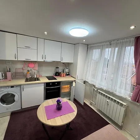 Apartman Art *